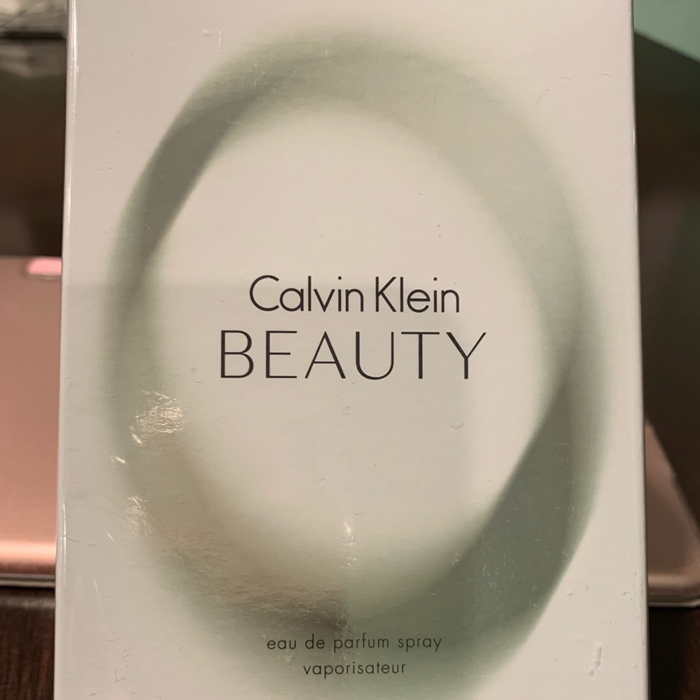 Ck Beauty Parfum - Picture 1 of 1